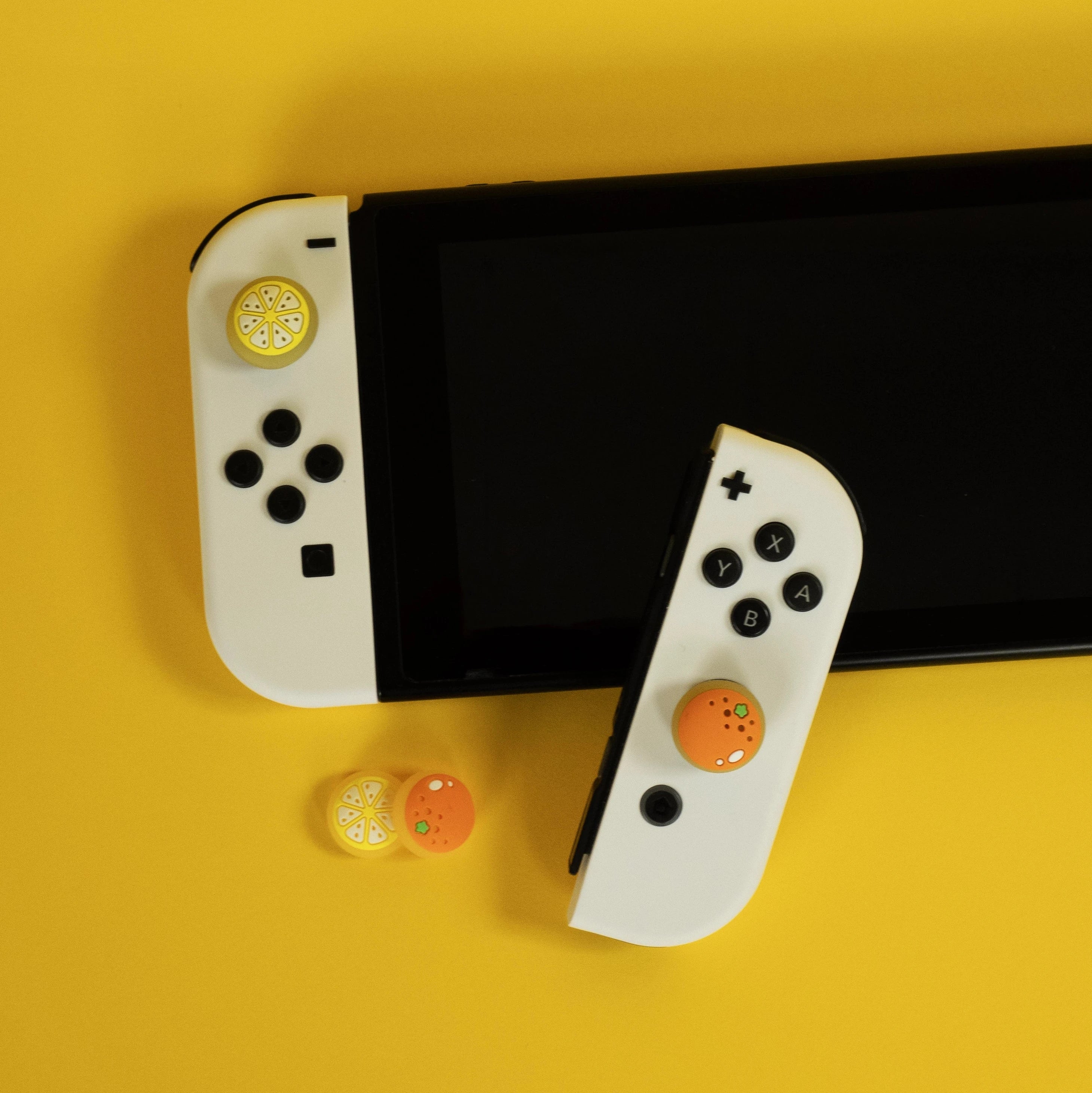 Capuchon_joystick_Caps_joy-caps_switch_Orange_juice_3